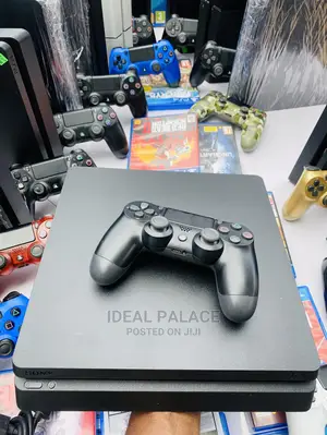Playstation 4 Slim With 6 Games