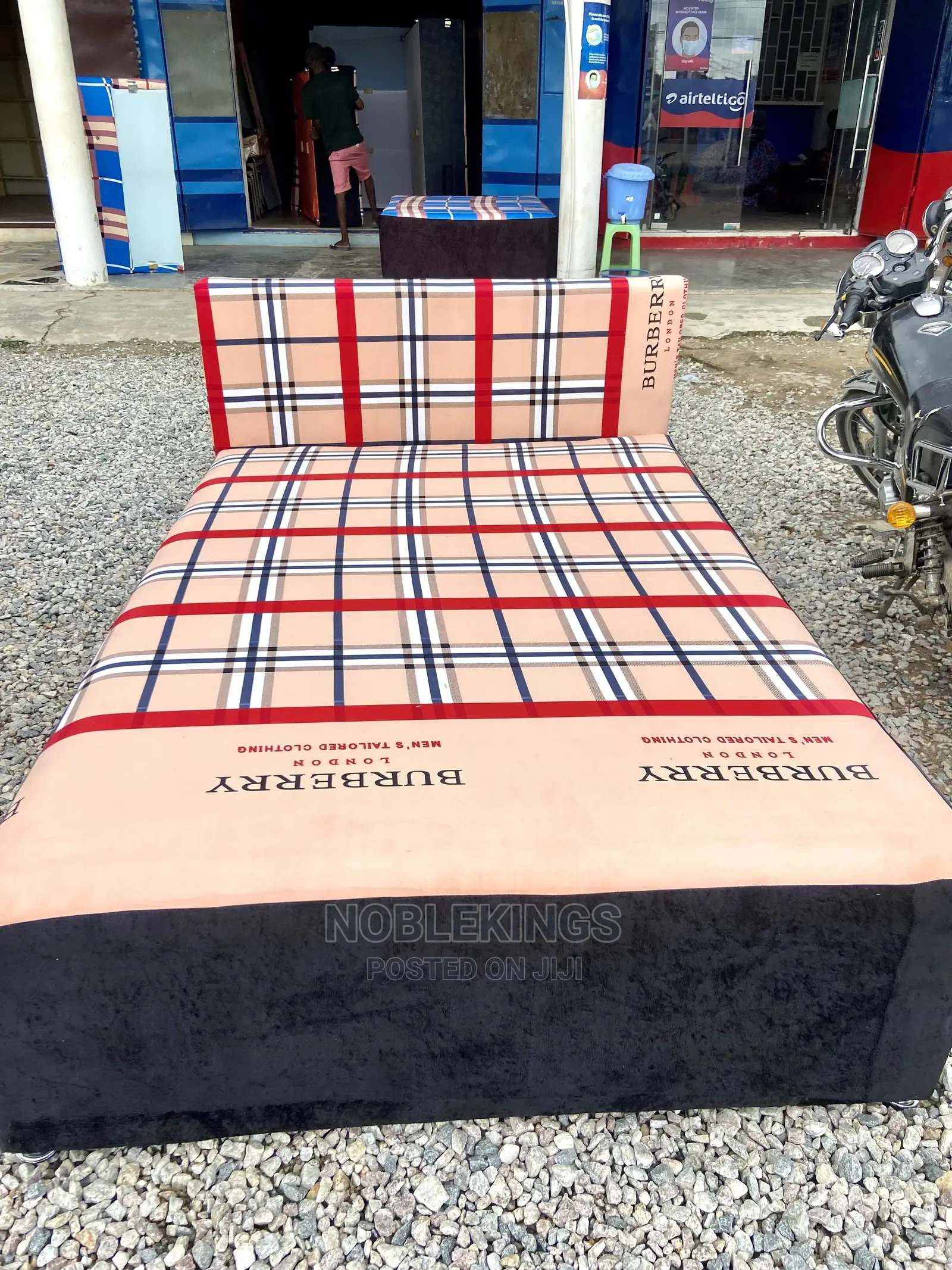 Inbuilt Double Bed