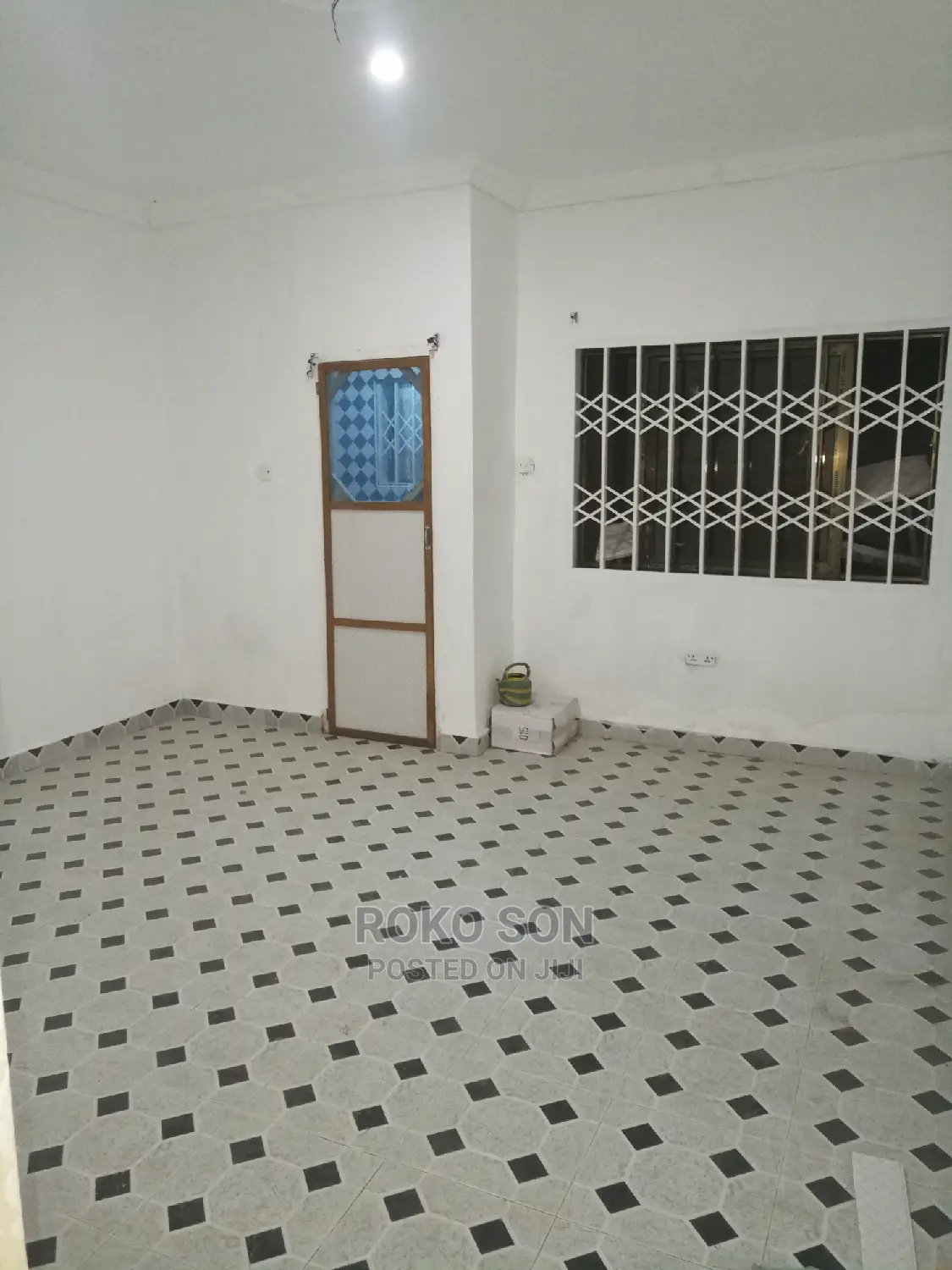 Mini Flat in Dr Roko, CP for rent