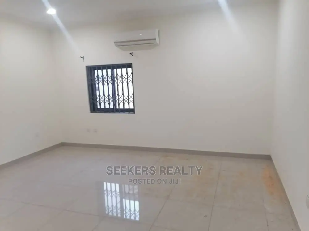 5bdrm House in Seekers Realty, a C Mall Area for Rent