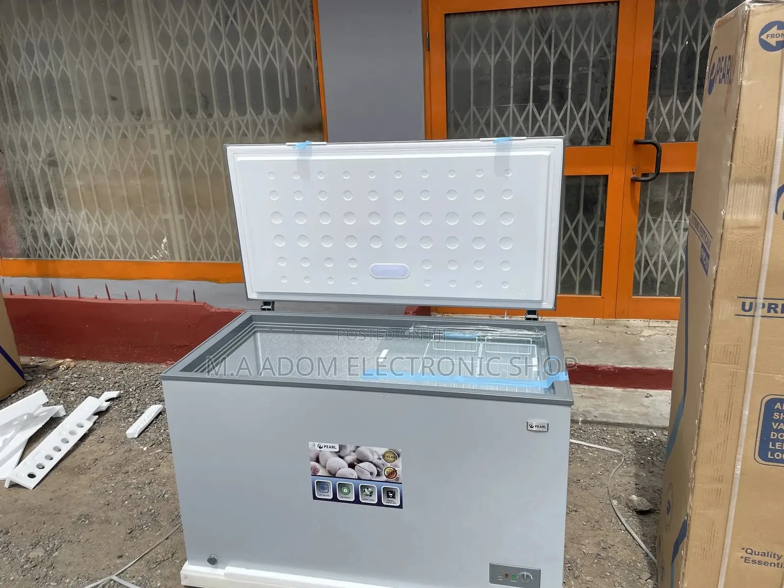 (Pcf 460) Pearl 380 Litres Chest Fros Free Chest Freezer