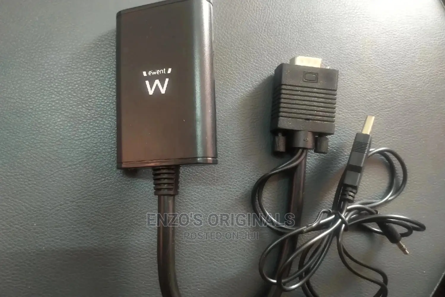 High Resolution Quality VGA to HDMI Adapter 1080p
