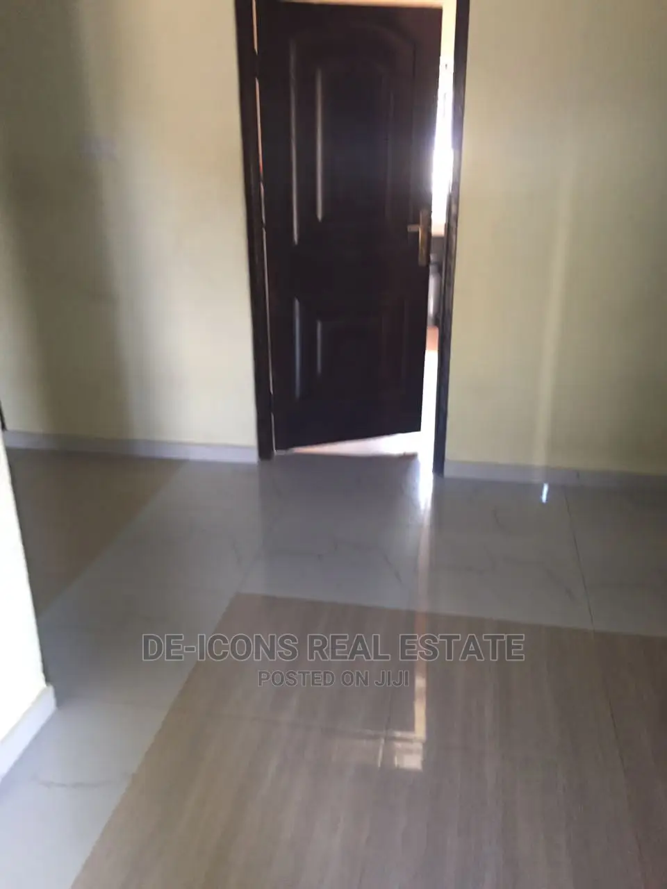 2bdrm House in De-Icons Real Estate, Awutu Senya East Municipal