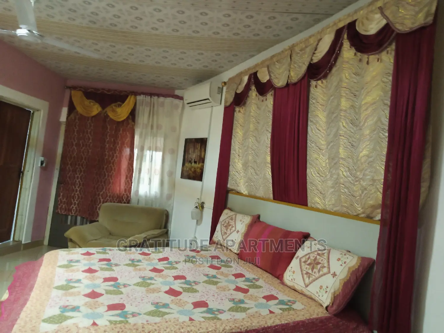 Presidential Suite-1brm+Sit-Out Lounge Ghc500 Per Day:2guest