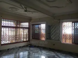 3bdrm Apartment in Legacy Consult, New Town for rent