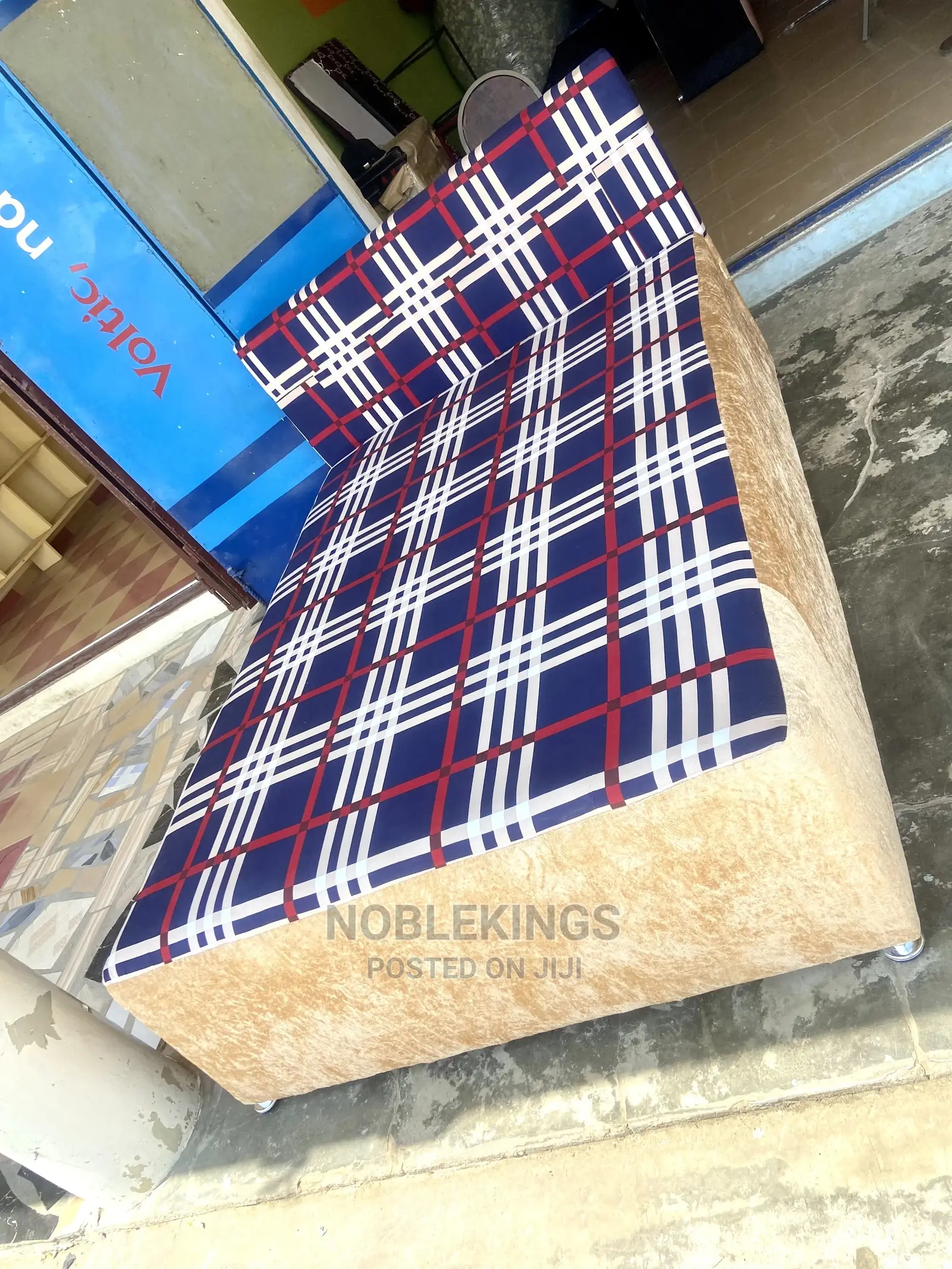 Double Bed With Mattress Inbuilt CMPLT