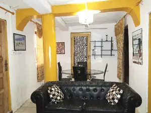 2bdrm Classic Golden Family Suite: Ghc600 Per Day -4 Guests