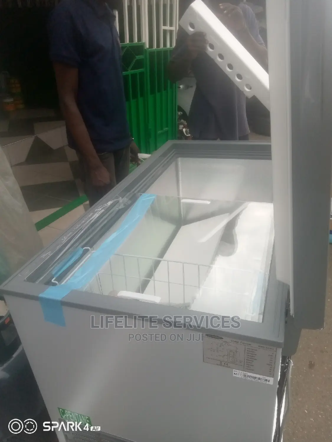 Chest Freezer With Glass Cover(380ltrs)