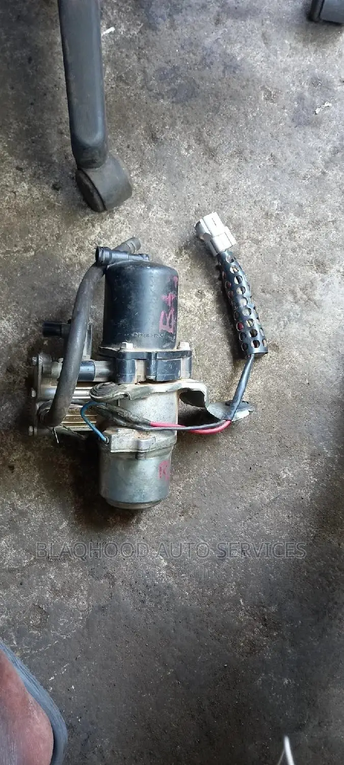 Toyota Sequoia 2008-18 Air Suspension Hydraulic Pump
