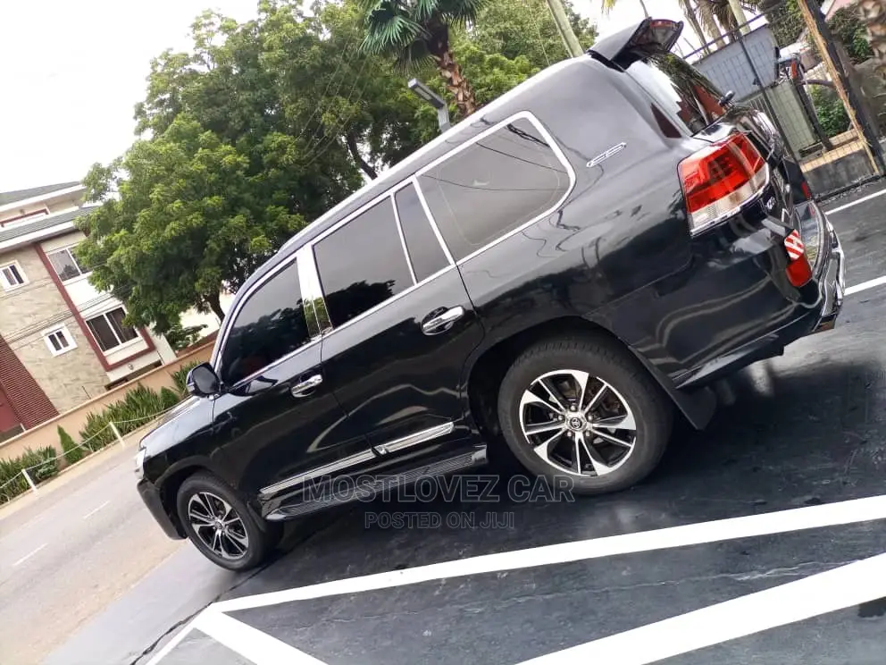 Car Rentals V8 for Hiring Land Cruisers for Rent in Ghana
