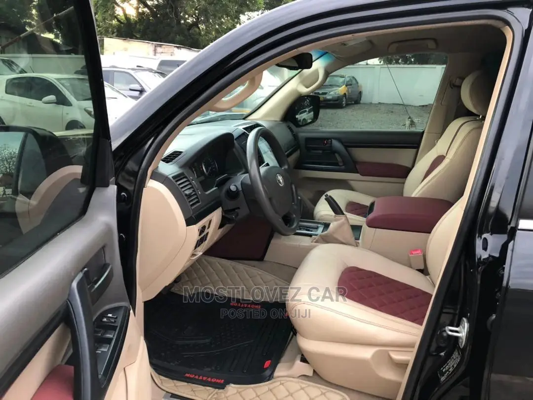 Car Rentals V8 for Hiring Land Cruisers for Rent in Ghana