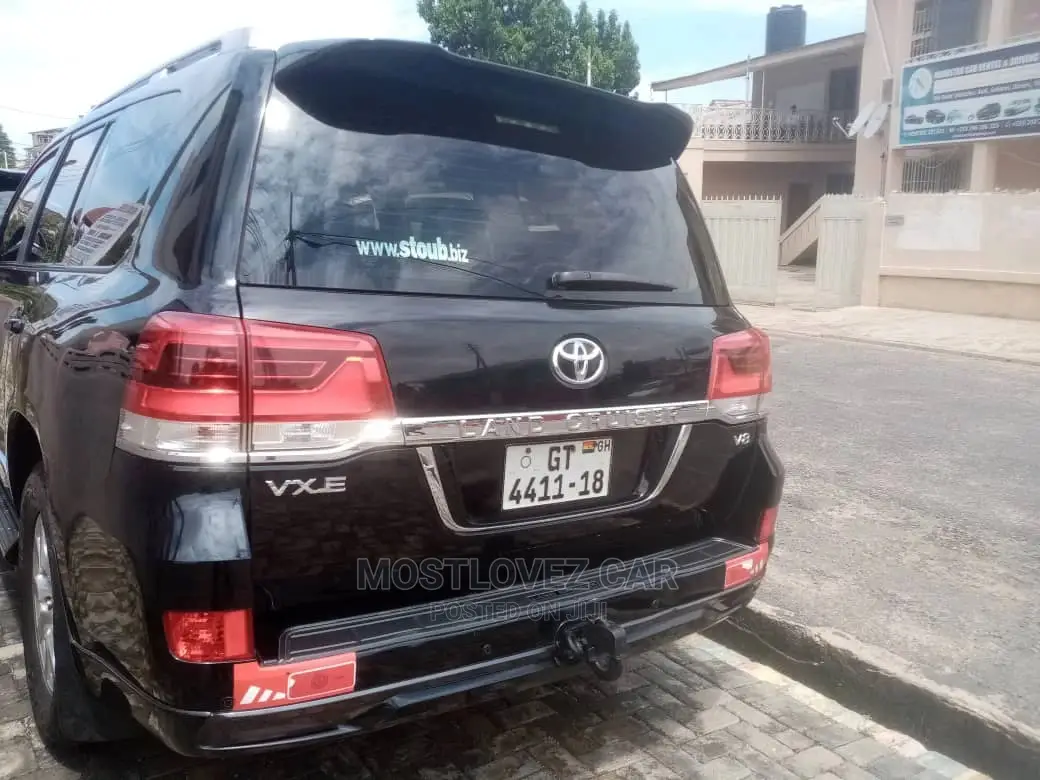 Car Rentals V8 for Hiring Land Cruisers for Rent in Ghana