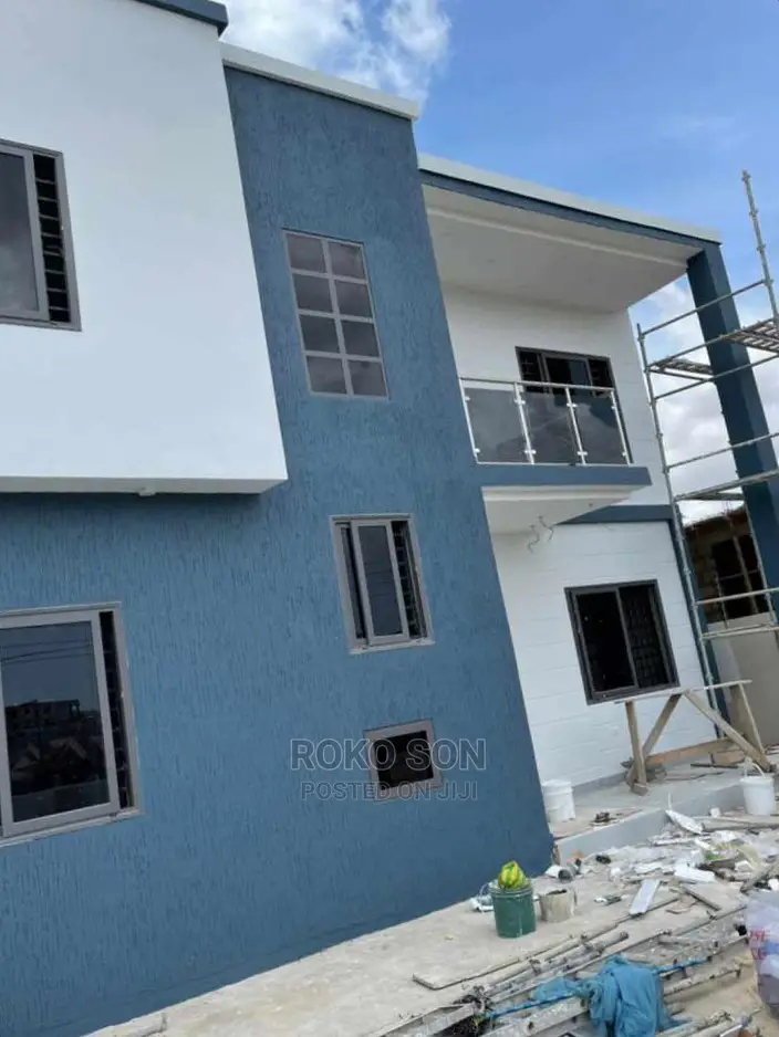 4bdrm Duplex in Dr Roko, Accra Metropolitan for sale