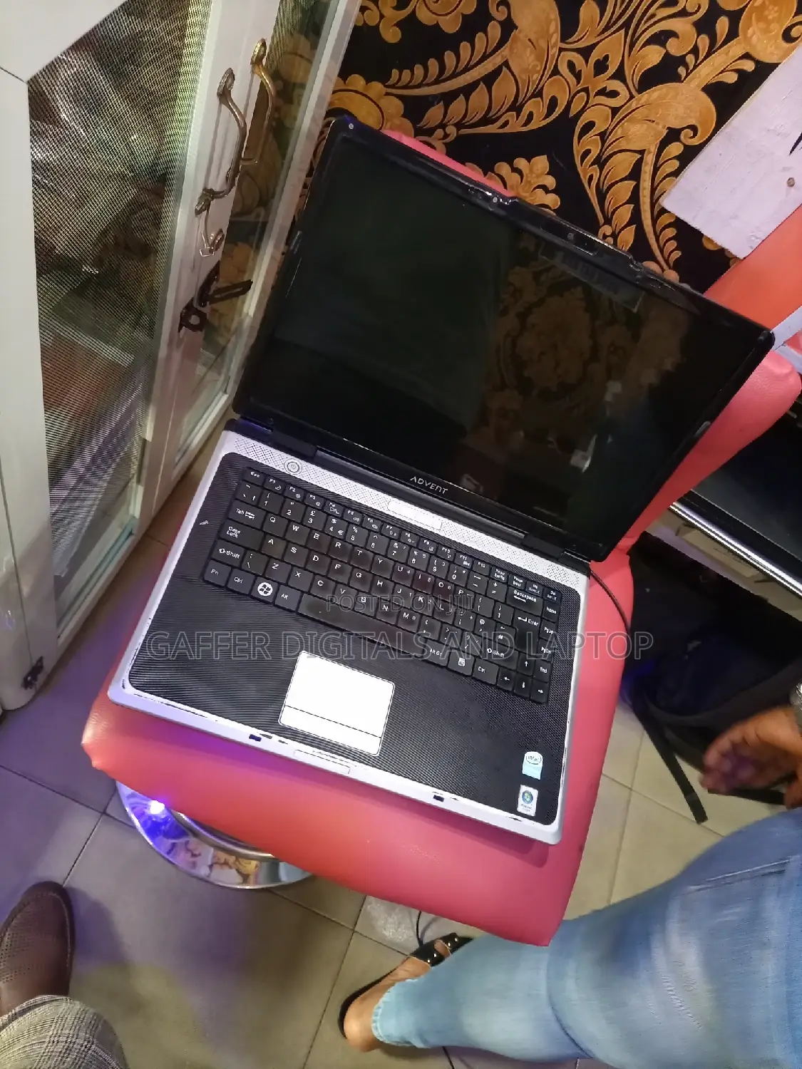 New Laptop Advent 5311 4GB Intel Core 2 Duo HDD 128GB