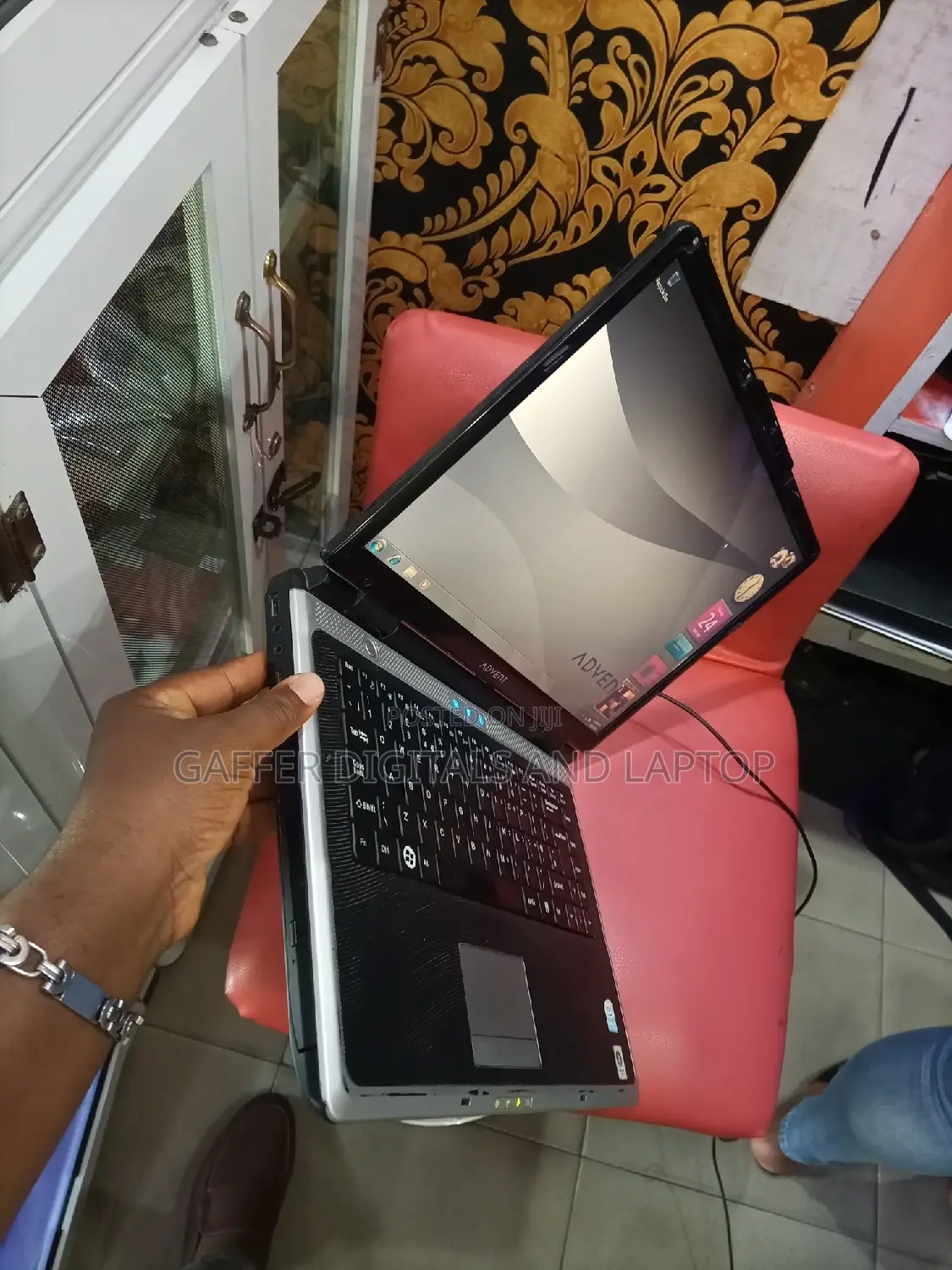 New Laptop Advent 5311 4GB Intel Core 2 Duo HDD 128GB