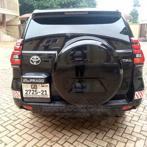 Car Rental Land-Cruiser Prado's for Rent in Accra-Ghana
