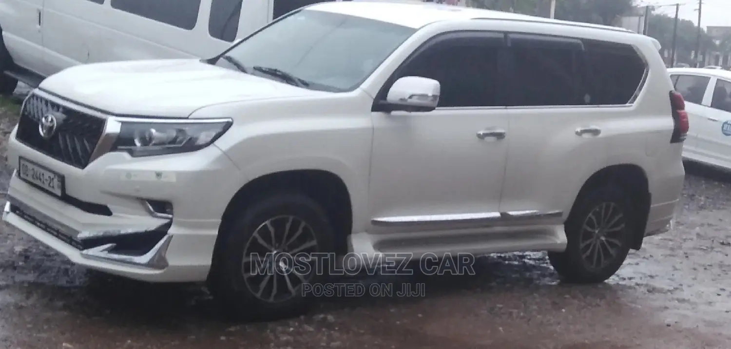 Car Rental Land-Cruiser Prado's for Rent in Accra-Ghana