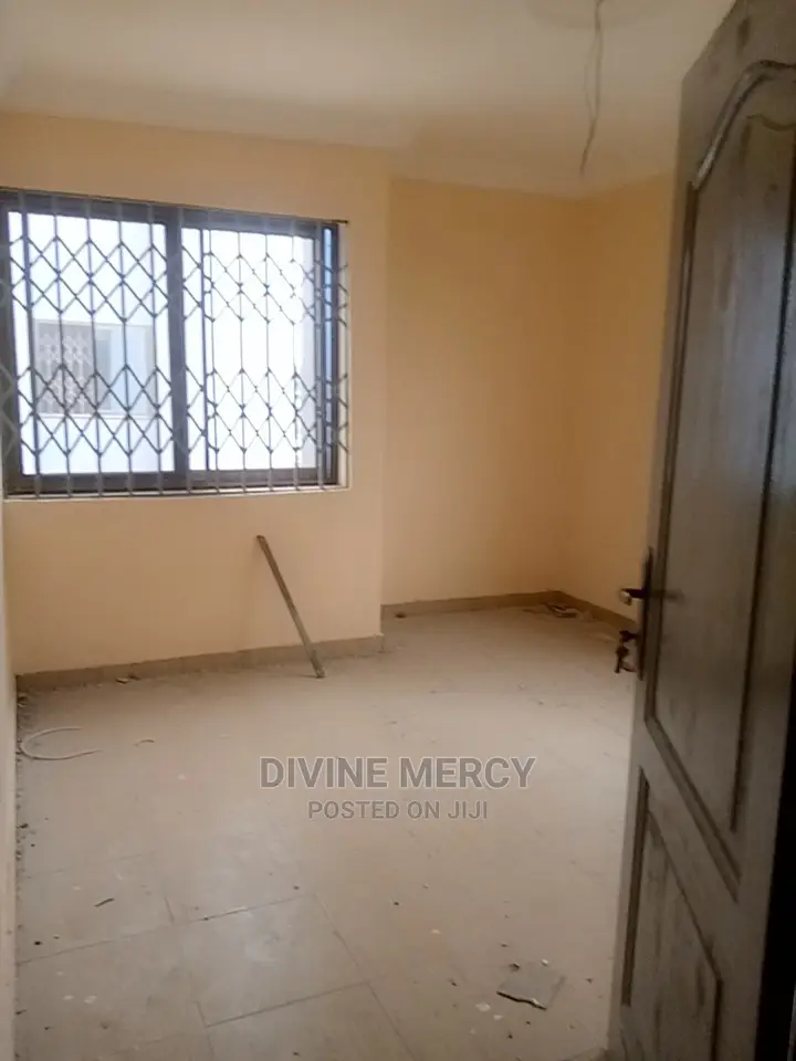 2bdrm Apartment in Divine Mercy Agency, Awutu Senya East Municipal