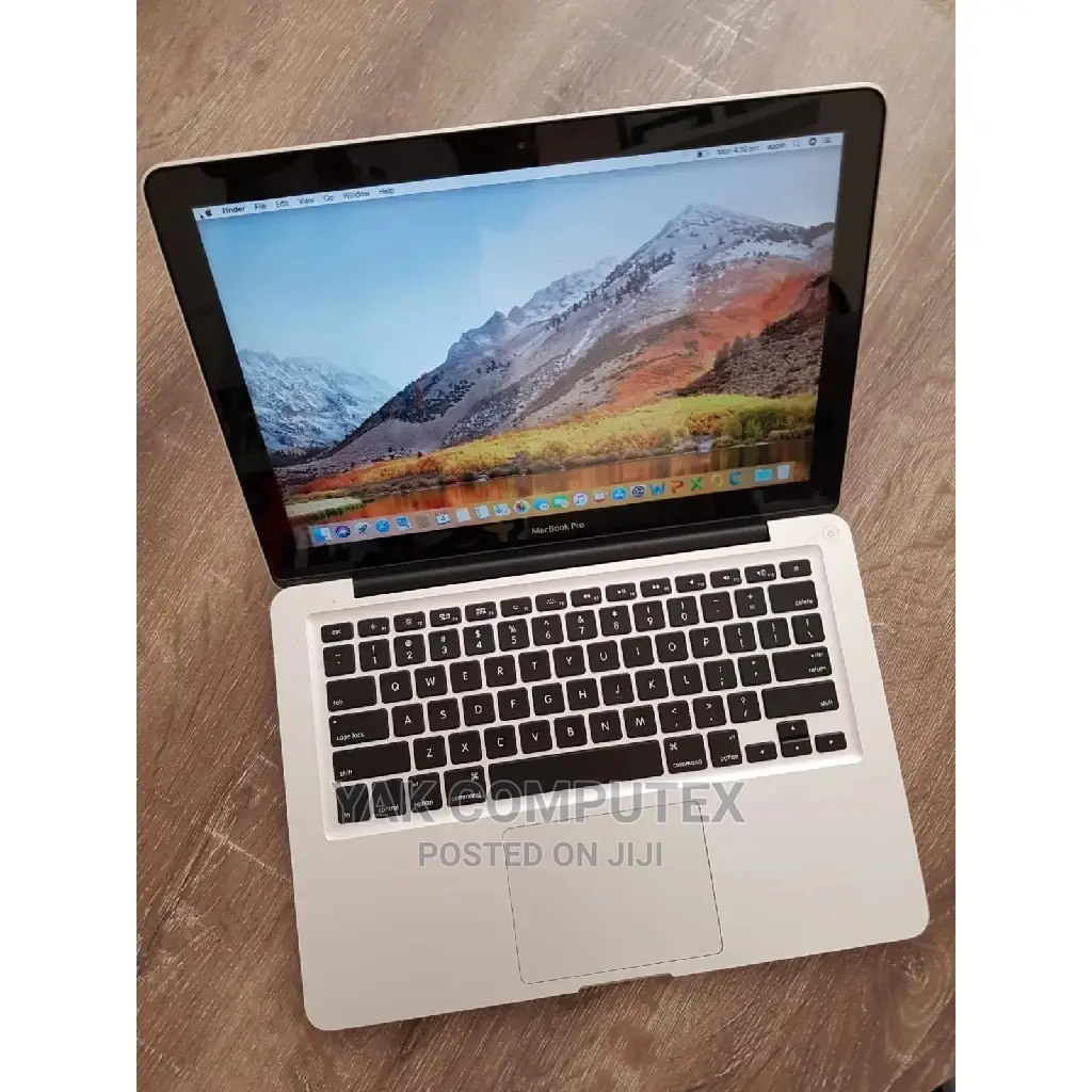 Laptop Apple MacBook Pro 4GB Intel Core I5 HDD 500GB