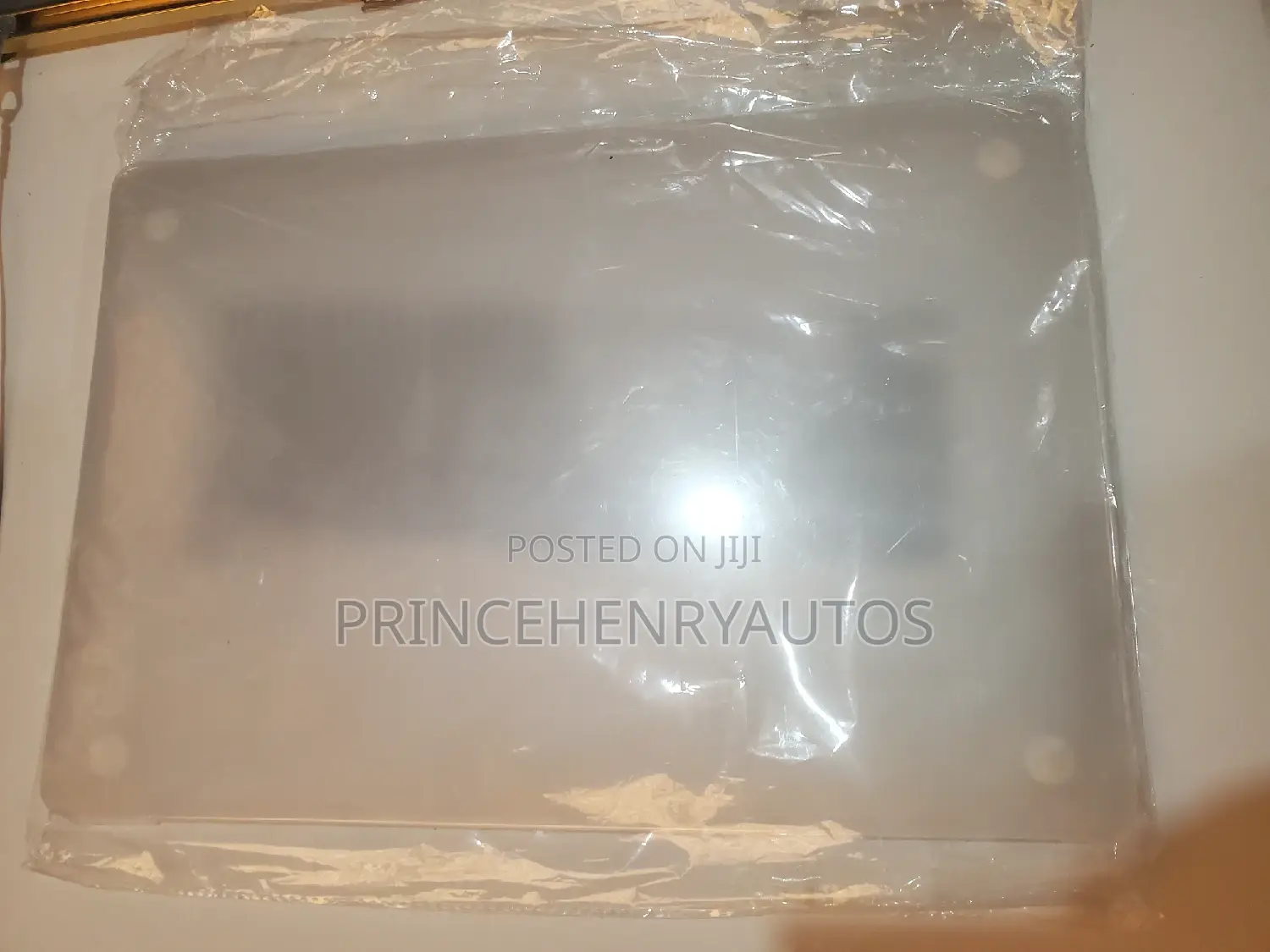 Transparent Macbook 15" Touchbar