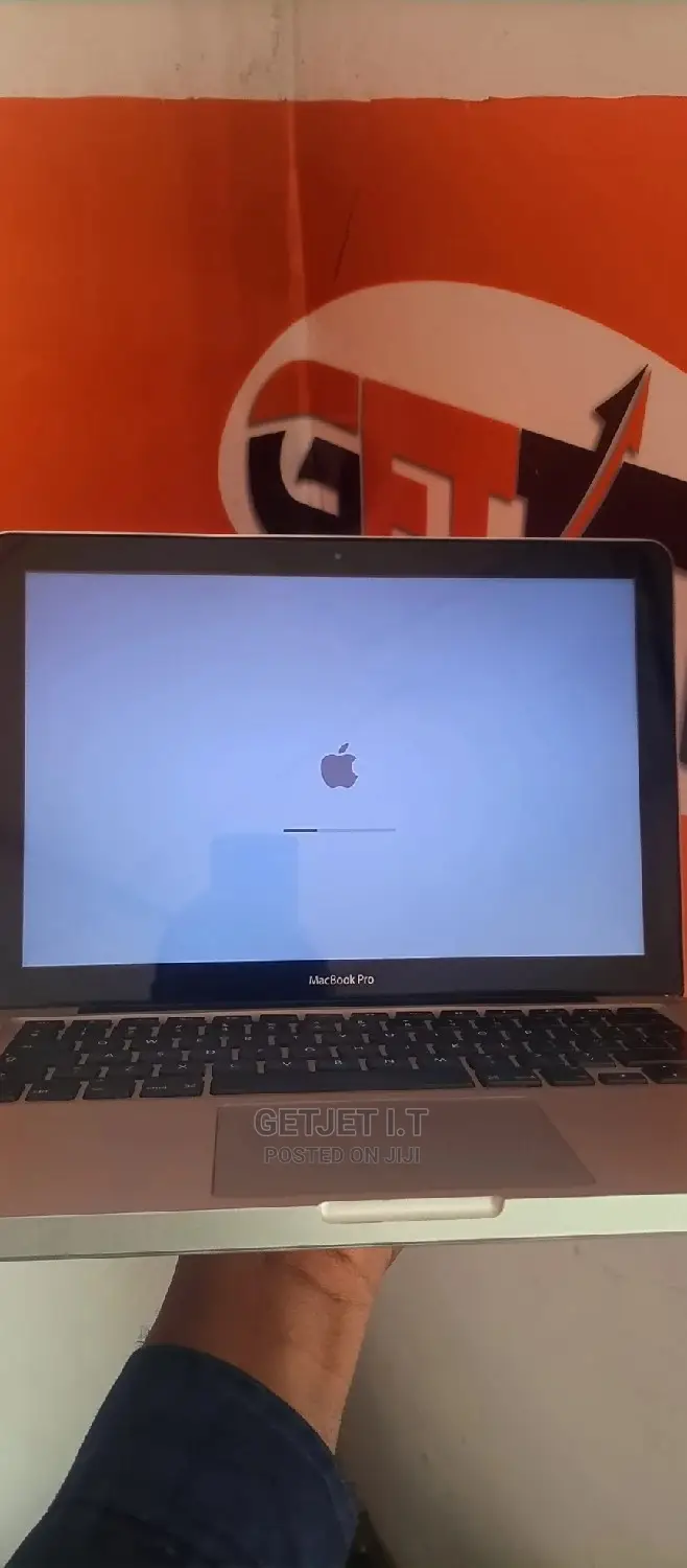 Laptop Apple MacBook 2012 8GB Intel Core i5 HDD 500GB