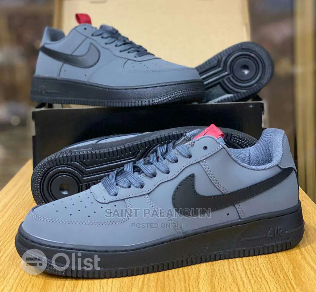 Nike Air Force One Grey