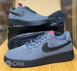Nike Air Force One Grey