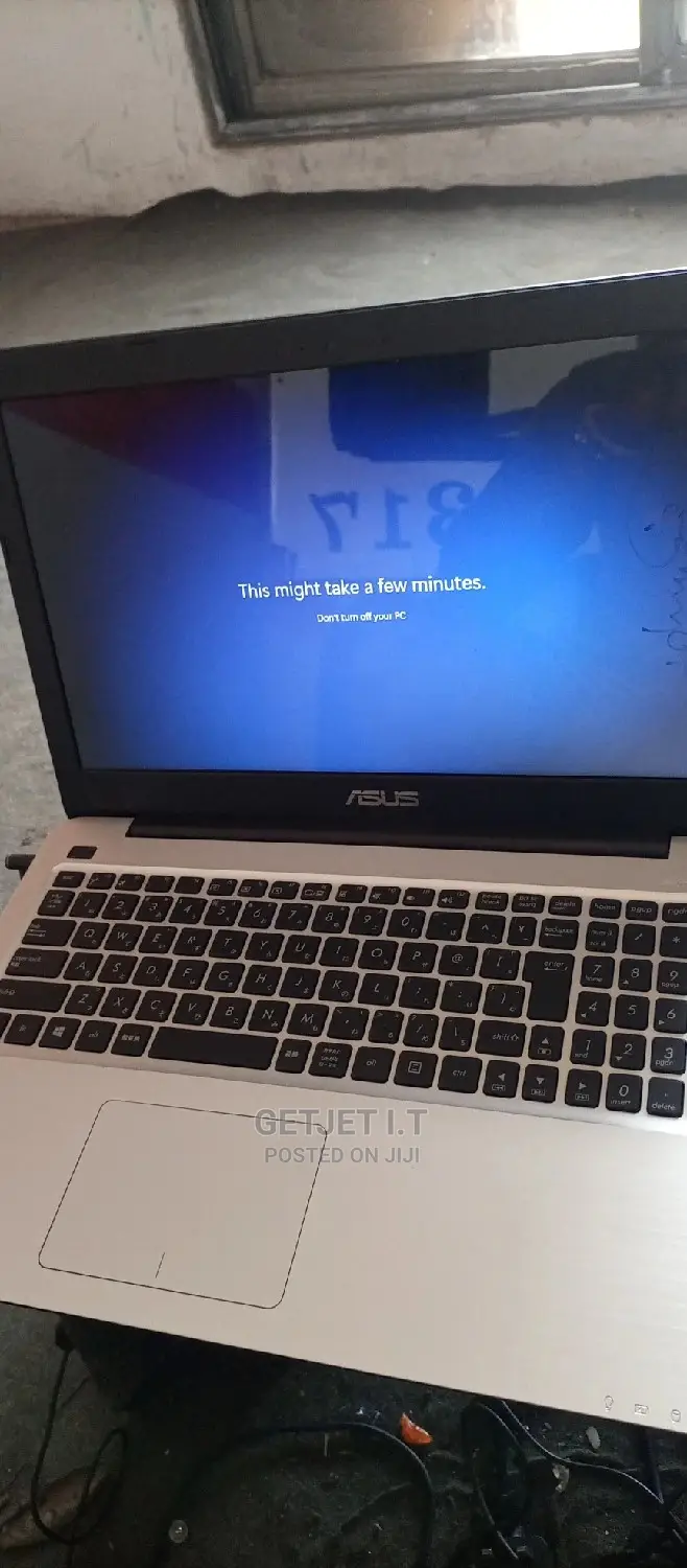 Laptop Asus 6GB Intel Core I3 HDD 500GB