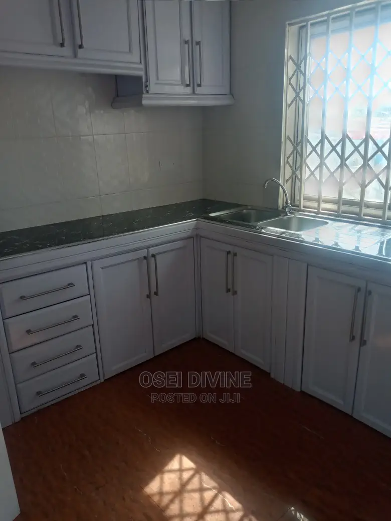 Neat 2-Bedrooms S/C Apartment Dansoman