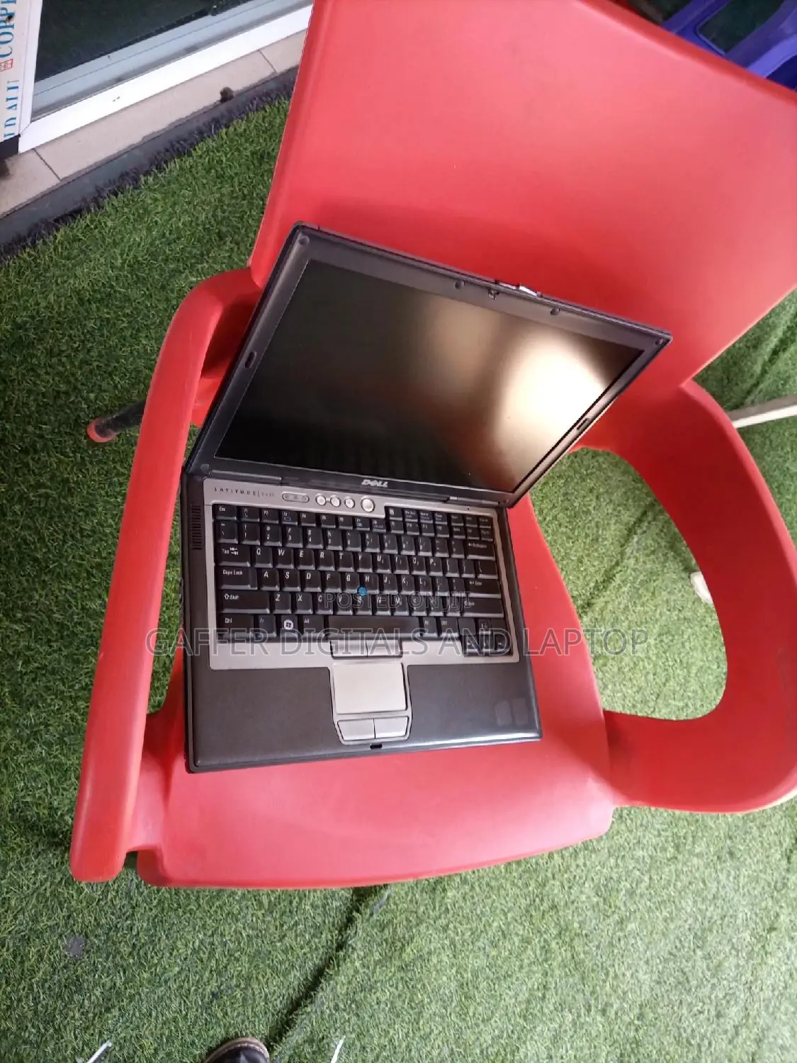 New Laptop Dell Latitude Z600 4GB Intel Core 2 Duo HDD 160GB