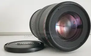 Canon Ef 100mm F/2.8l Is the Macro Lens