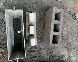 Single Manual Hollow Pin Mould