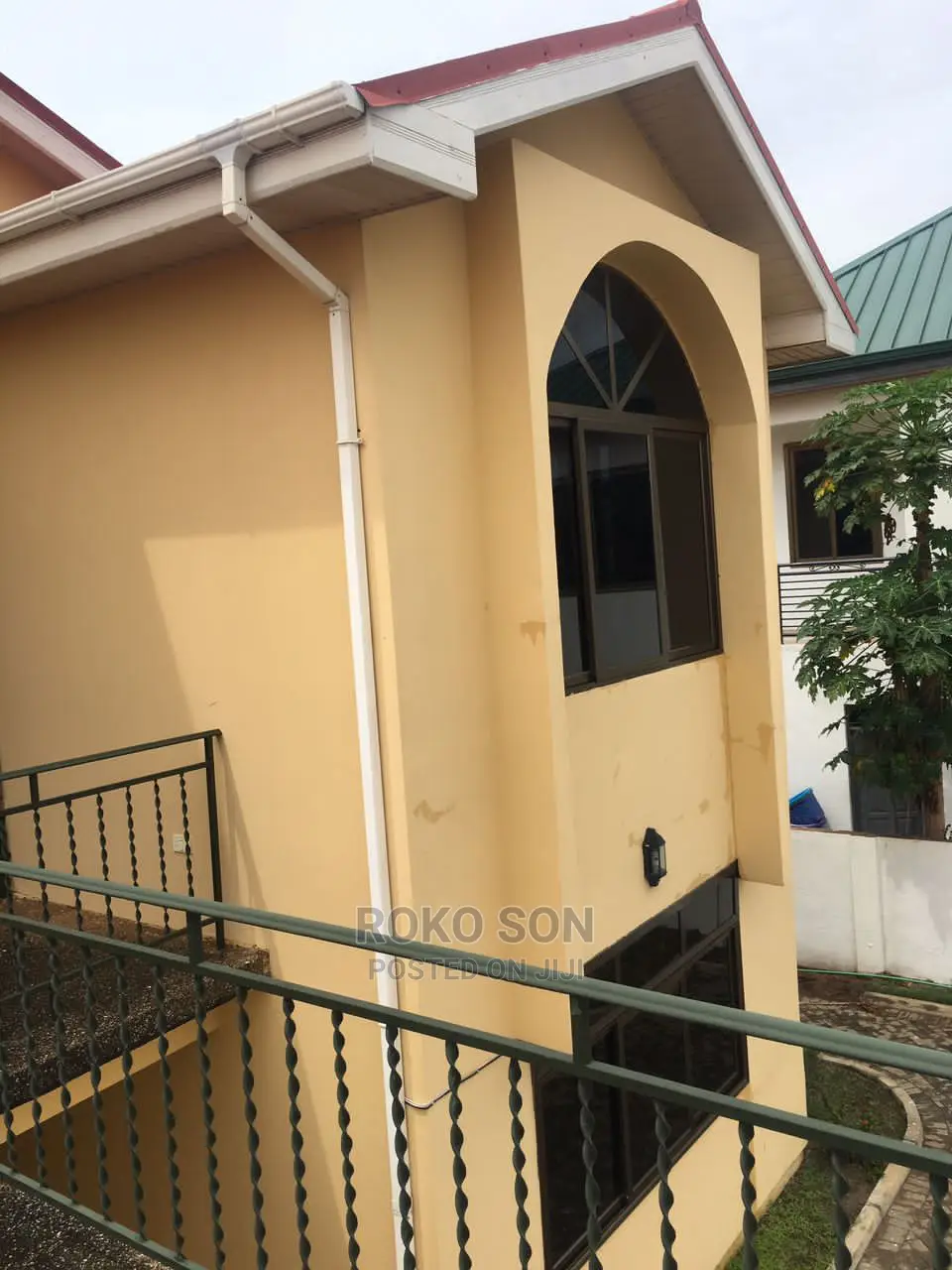 7bdrm House in Dr Roko, Spintex for Rent