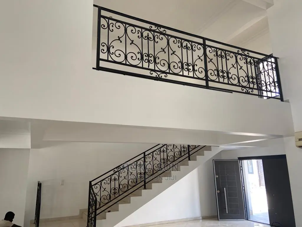 5bdrm Duplex in Dr Roko, Spintex for rent