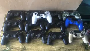 Playstation 4 Controllers