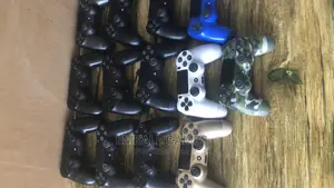 Playstation 4 Controllers