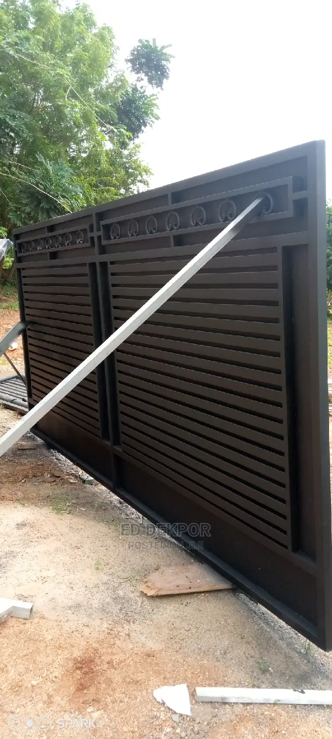 Edohsco Metals Sliding Gate