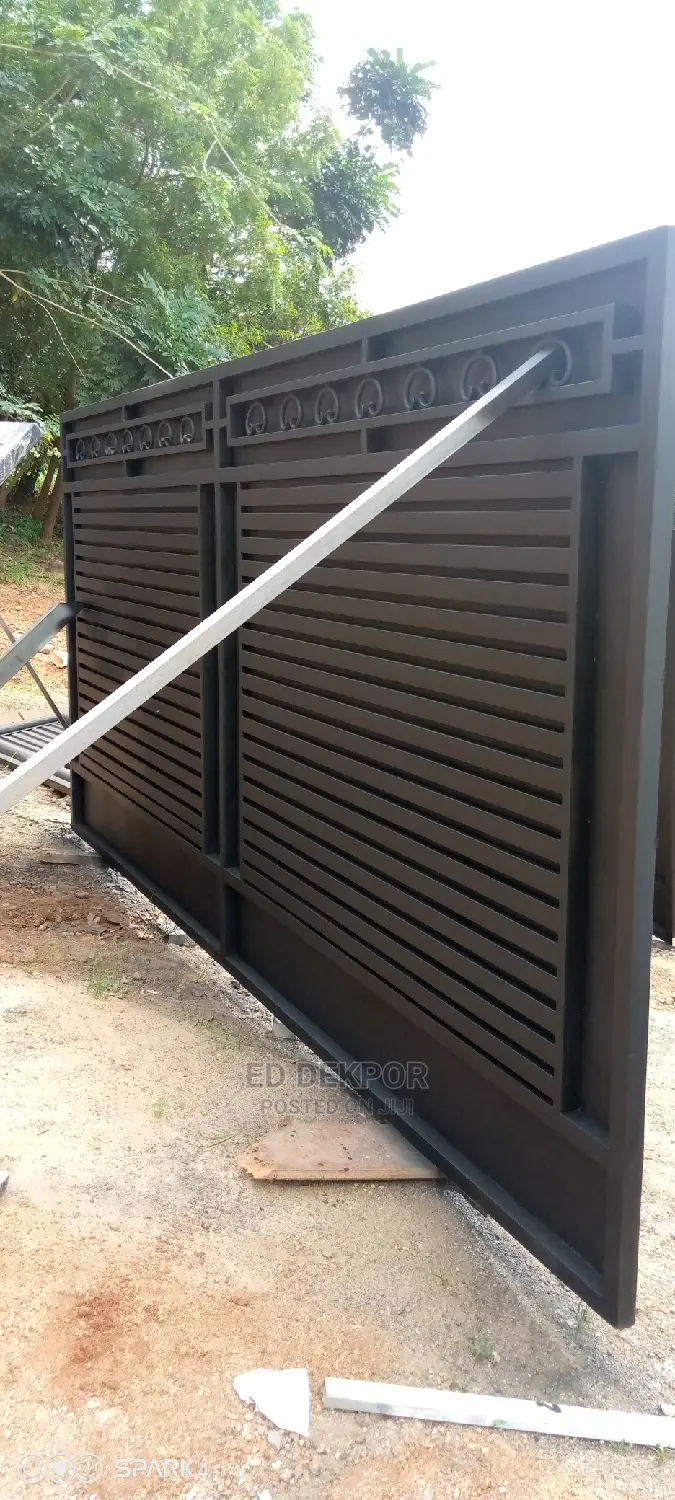 Edohsco Metals Sliding Gate