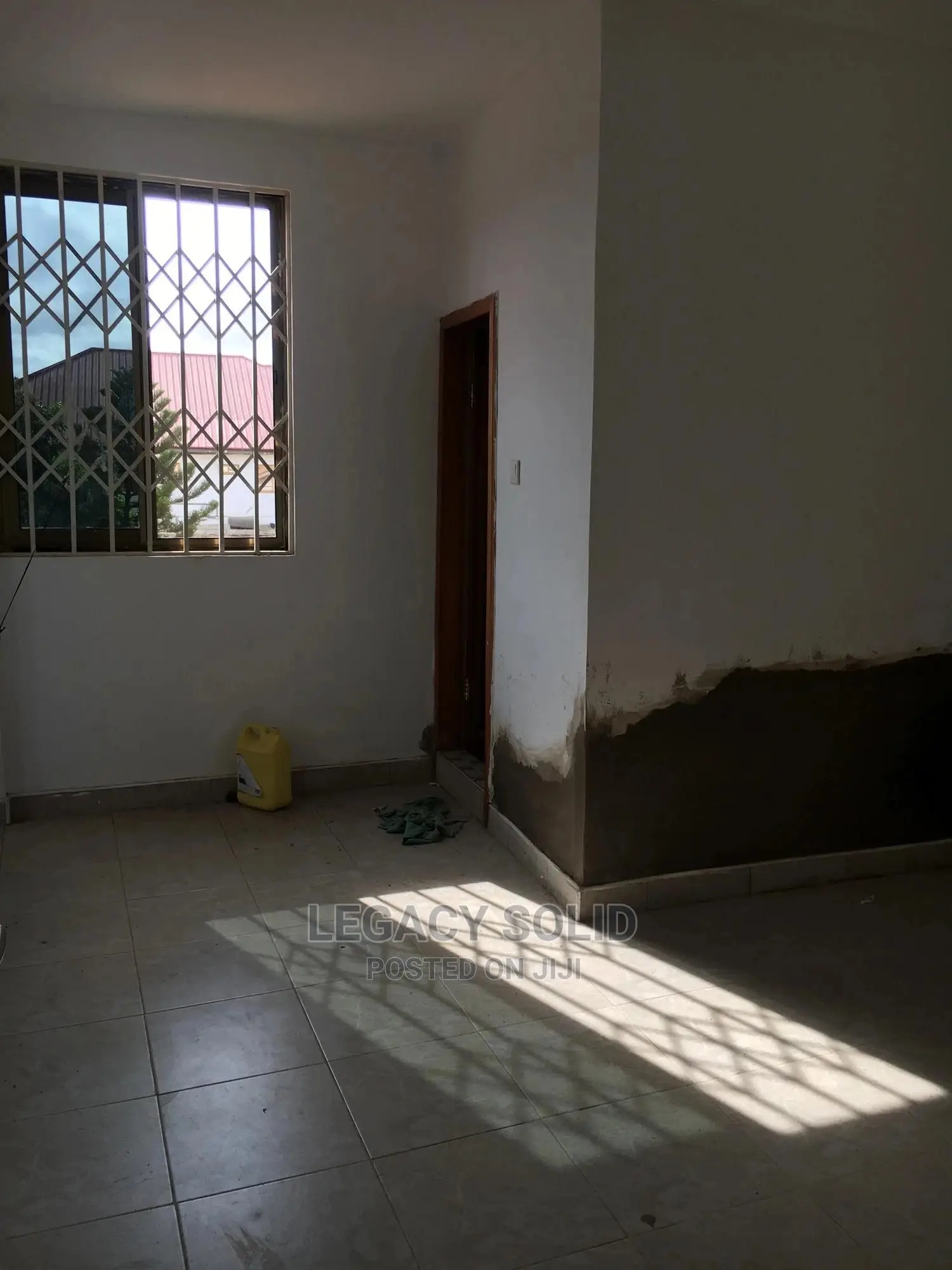 2bdrm Apartment in Legacy Consult, Spintex for rent