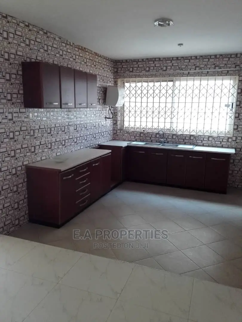 2bdrm Apartment in E a Properites, Valley View Area for Rent