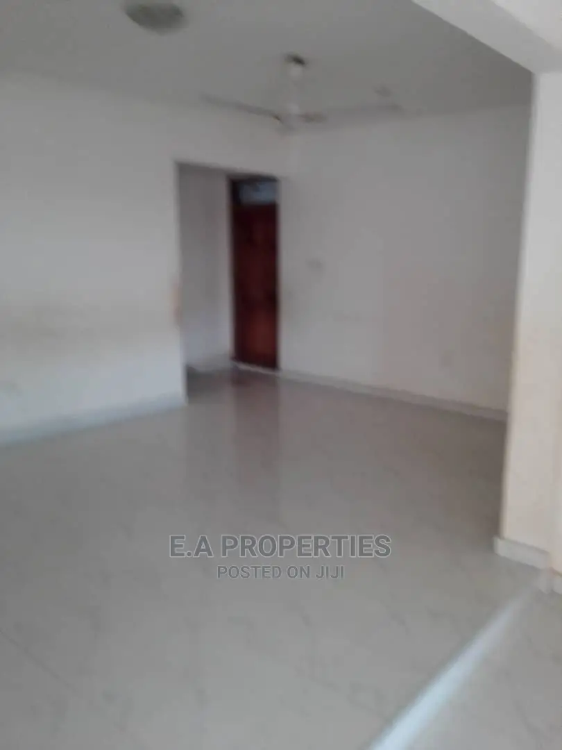 2bdrm Apartment in E a Properites, Valley View Area for Rent