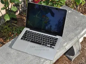 Laptop Apple MacBook Pro 2011 4GB Intel Core I5 HDD 500GB
