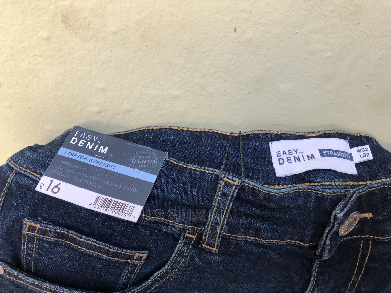Straight Easy Denim Jeans Waist 32 and Length 32