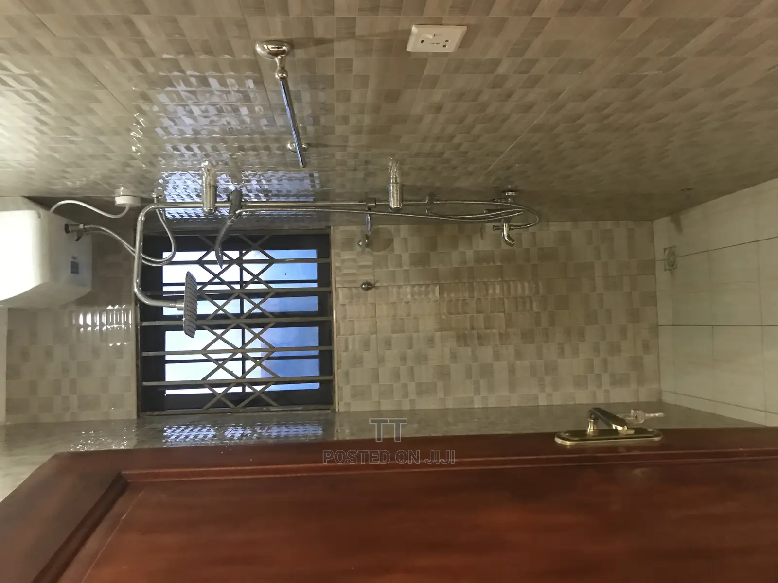 2bdrm Apartment in Grada Estates, New Town for rent