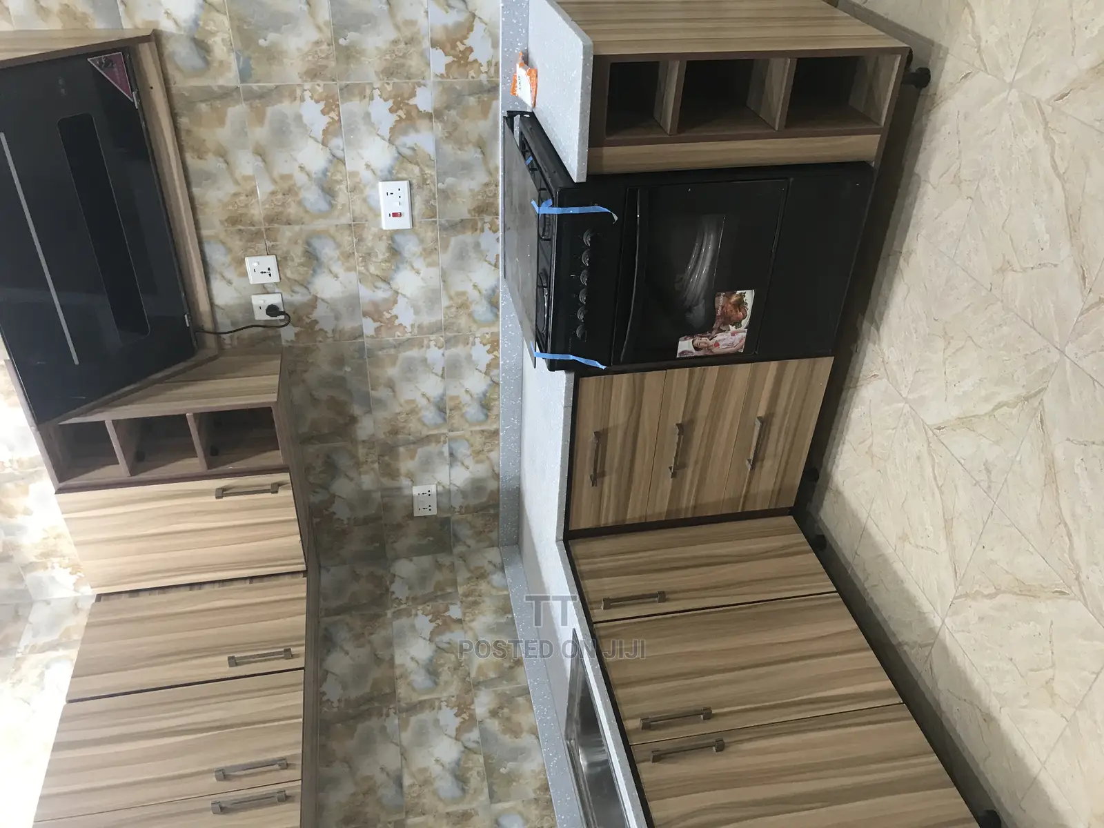 2bdrm Apartment in Grada Estates, New Town for rent