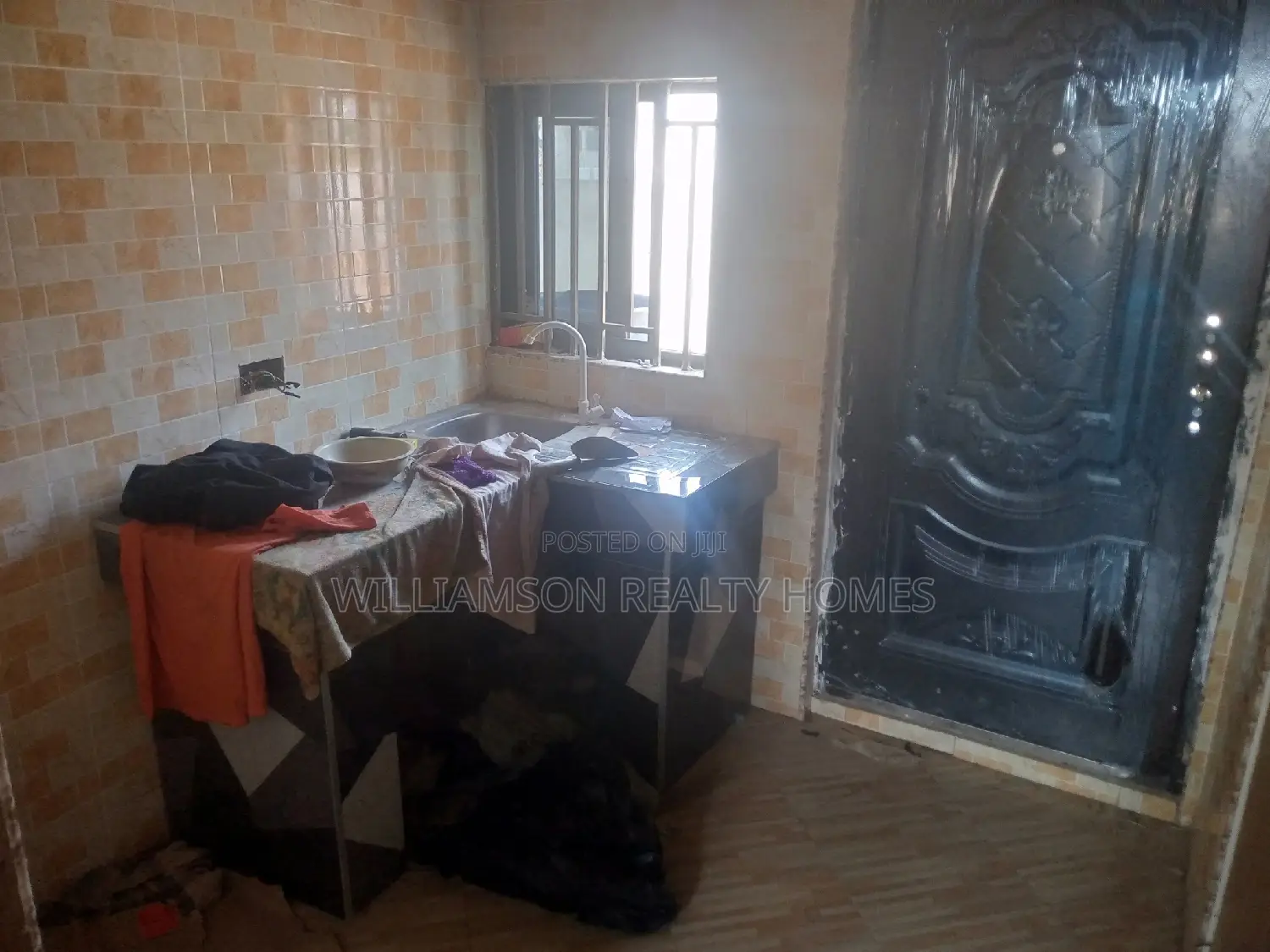 1bdrm Apartment in Hfc Estate, Spintex for rent