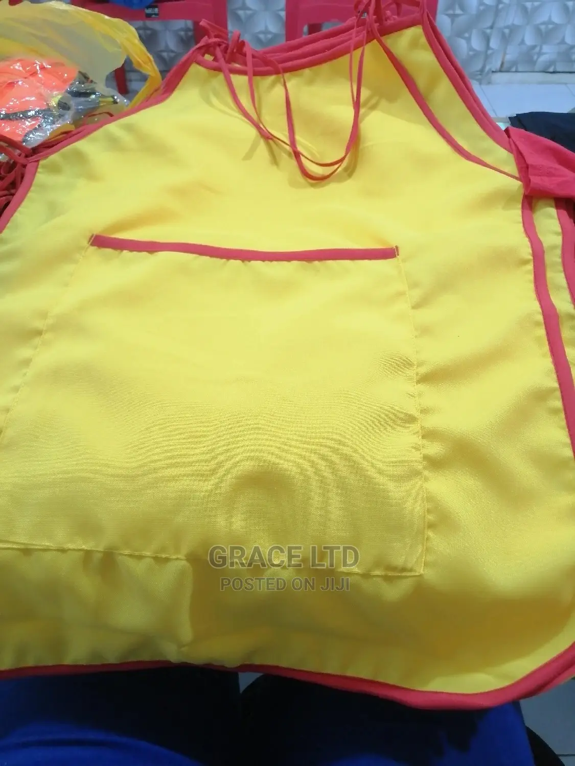 Apron Accra