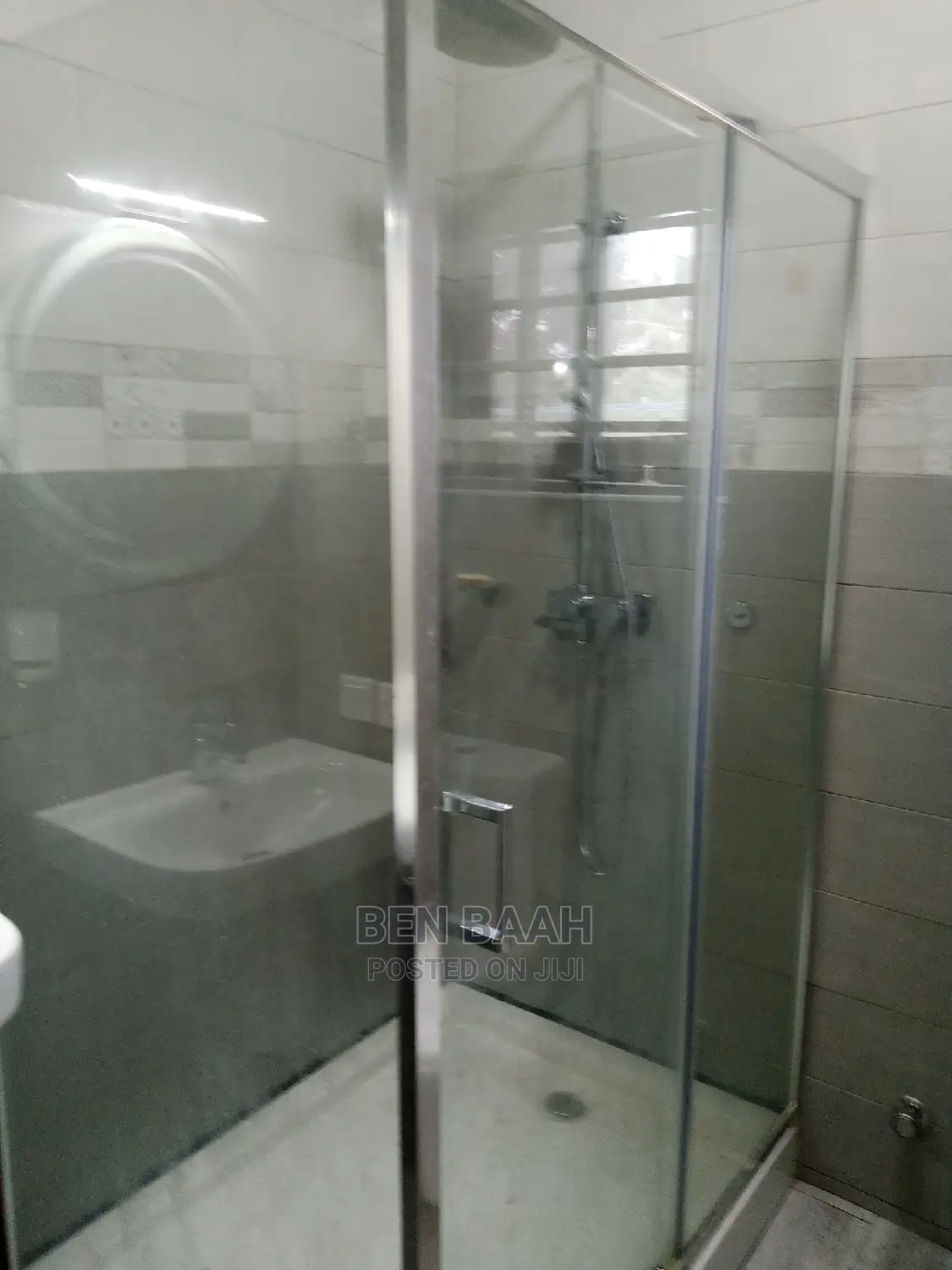 1bdrm Apartment in Ben Properties, School Area for rent