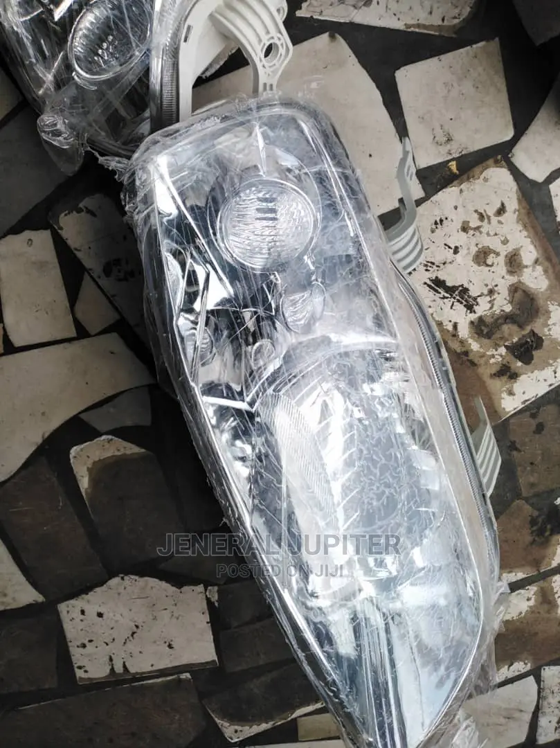 Chevrolet Aveo 2006 Headlight.