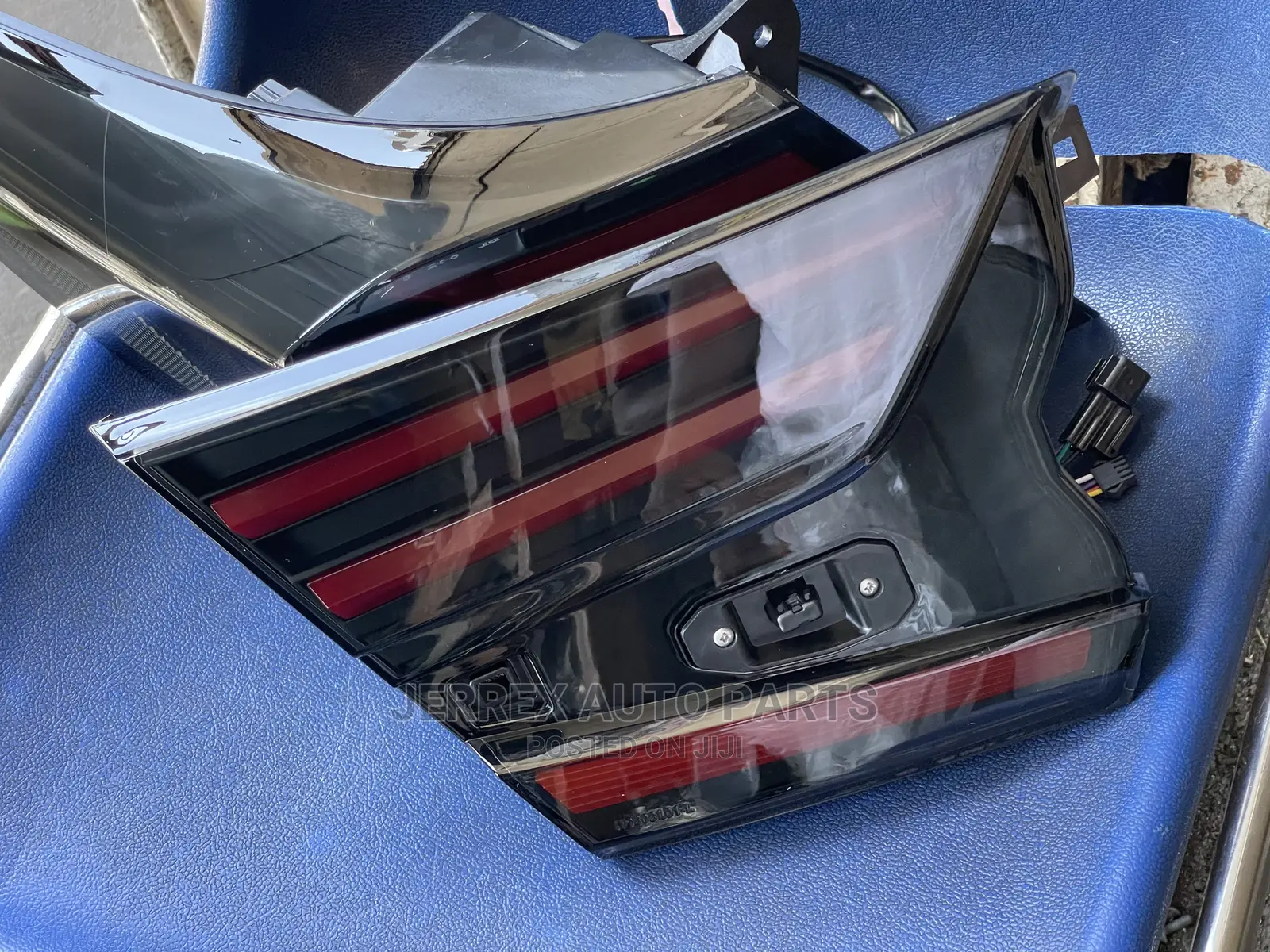 Honda Accord 2018-2021 Tail Lamp(Set) Specs